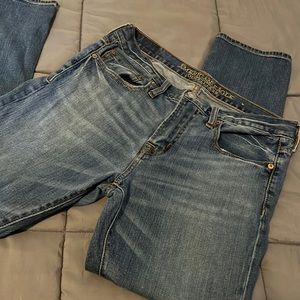 American Eagle men’s 32x30 skinny jeans.